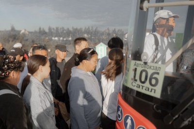 Новый автобусный маршрут № 106 запустили в Якутске до микрорайона Сатал