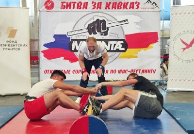 Турнир по мас-рестлингу «Битва за Кавказ» состоялся во Владикавказе