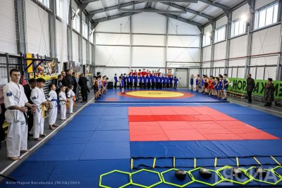 В трех школах Якутии открыли многофункциональные спортзалы на средства дальневосточной субсидии