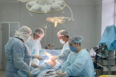 Бригада хирургического центра РБ № 2 в первый день работы осмотрела 92 жителя Алданского района