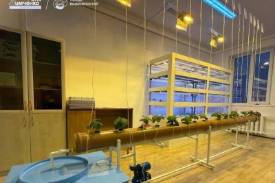 В школе Мегино-Кангаласского района открыли уникальную круглогодичную агролабораторию