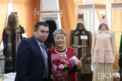 В Якутске открылась персональная выставка народной мастерицы Зинаиды Ивановой