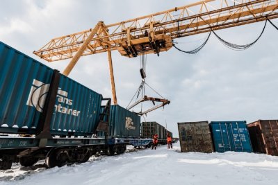 С ТЛЦ «Столбовая» «ЖДЯ» отправится последний до закрытия ледовой переправы контейнерный поезд
