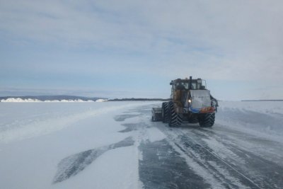 Из-за непогоды в Якутии водителей попросили воздержаться от дальних поездок по автозимникам UPD