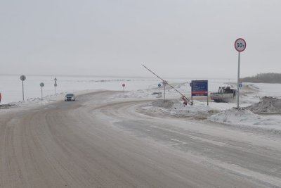 В Нюрбинском районе Якутии закрыли ледовую переправу