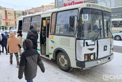 В автобусах Якутска появятся QR-коды для онлайн-оплаты проезда
