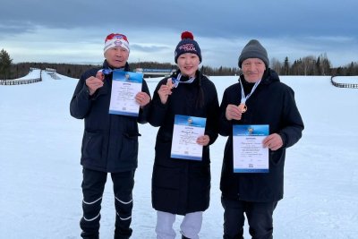 80-летние лыжники принесли Якутии несколько медалей всероссийского соревнования