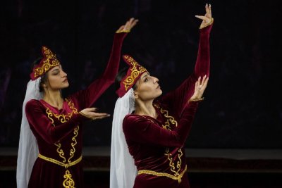 В Якутске отметили армянский праздник красоты и материнства