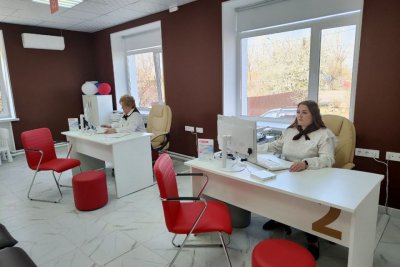 Специалисты из Якутии отремонтировали здание МФЦ в посёлке Еленовка ДНР