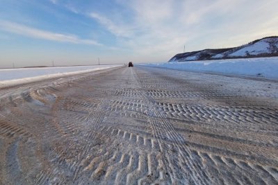 Зачернение и распиловку льда провели на реках Якутии
