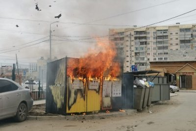 В Якутске загорелись контейнеры раздельного сбора мусора / Нарыйа Пахомова Якутск  Республика Саха (Якутия)