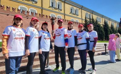 Якутянки участвуют в женском патриотическом пробеге «Факел Победы»