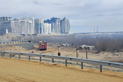 В Якутске на Зеленом лугу и в микрорайоне Марха произошло возгорание сухой травы