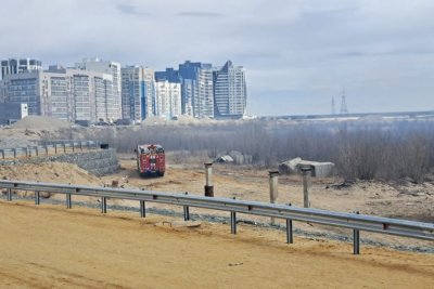 В Якутске на Зеленом лугу и в микрорайоне Марха произошло возгорание сухой травы / Саина Титова Якутск  Республика Саха (Якутия)