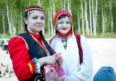 В Мирном отметили татаро-башкирский праздник Сабантуй