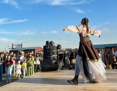 Около тысячи человек собрал молодёжный фестиваль «Ыччат ситимэ – 2024» на Ысыахе Туймаады