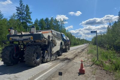 Укладка асфальта на участке автодороги «Амга» завершится в августе / ЯСИА   