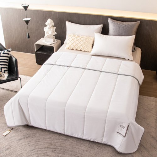 Одеяло Soft Moon Всесезонное SM002 черно-белый кант 150*210 см VIVA - HOME TEXTILE Soft Moon Всесезонные | Универмаг V4: Постельное белье