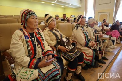 Практики этнокультурного образования коренных народов обсудили в Якутске / Нарыйа Пахомова Якутск Якутск Республика Саха (Якутия)