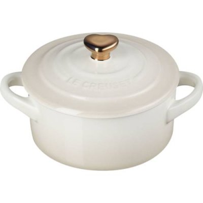 Le Creuset Кокотница 10 см/0,25 л Meringue Heart Le Creuset / Формы для запекания | Товары для дома | V4.Ru: Маркетплейс