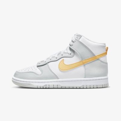 Женские кеды Nike Dunk High, Белый Женщинам / Одежда, обувь и аксессуары | V4.Market