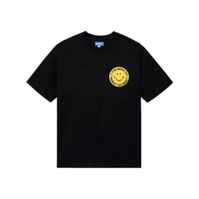 Smiley Afterhours T-Shirt / Футболки | Одежда, обувь и аксессуары | V4.Ru: Маркетплейс