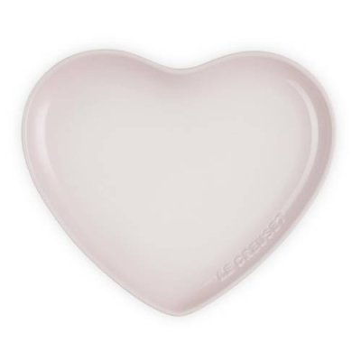 Le Creuset Тарелка 23 см Shell Pink Heart Le Creuset / Тарелки | Товары для дома | V4.Ru: Маркетплейс