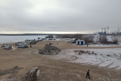 В случае осложнения обстановки на реке Лене пассажиров поезда из Якутска будут перевозить вертолетом / ЯСИА   