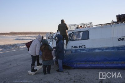 Тариф на пассажирские перевозки из Якутска в Нижний Бестях снизят с установлением ледостава / ЯСИА   