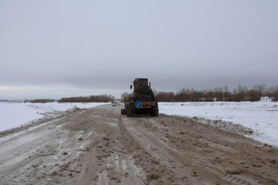 Началось обустройство ледовой переправы Хатассы — Павловск / ЯСИА   