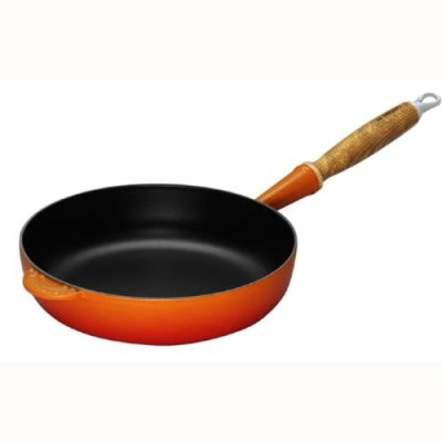 Le Creuset Сотейник чугунный 28 см с деревянной ручкой, оранжевый Le Creuset / Сотейники | Товары для дома | V4.Ru: Маркетплейс