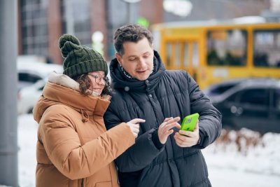 Скидки на гаджеты «ловили» дальневосточники в дни распродаж / ЯСИА   