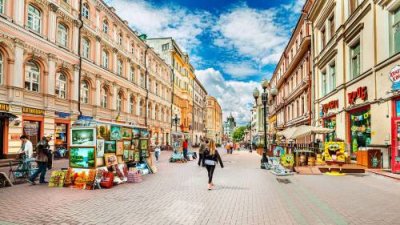 Билеты на Старый Арбат — прогулка по русскому Монмартру (Арбатская площадь) / Экскурсия | Афиша | ИнфоТаймс