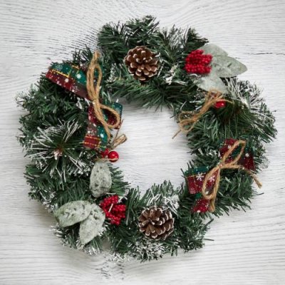 Венок Wreath Red / Статуэтки и декорации | Товары для дома | V4.Ru: Маркетплейс