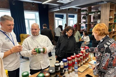 В Якутске шеф-повара, кондитеры и студенты обсудили новинки гастрономии / ЯСИА   