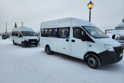 Трансфер пассажиров поезда выполняется с автовокзала Якутска на микроавтобусах / ЯСИА   