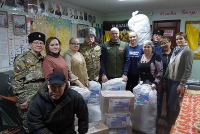 Дом дружбы народов и потомки ямщиков передали помощь казакам-участникам СВО / ЯСИА   