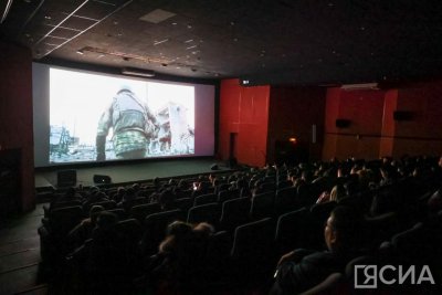 В Якутии завершился международный передвижной фестиваль «Кино на службе Отечеству» / Нарыйа Пахомова   